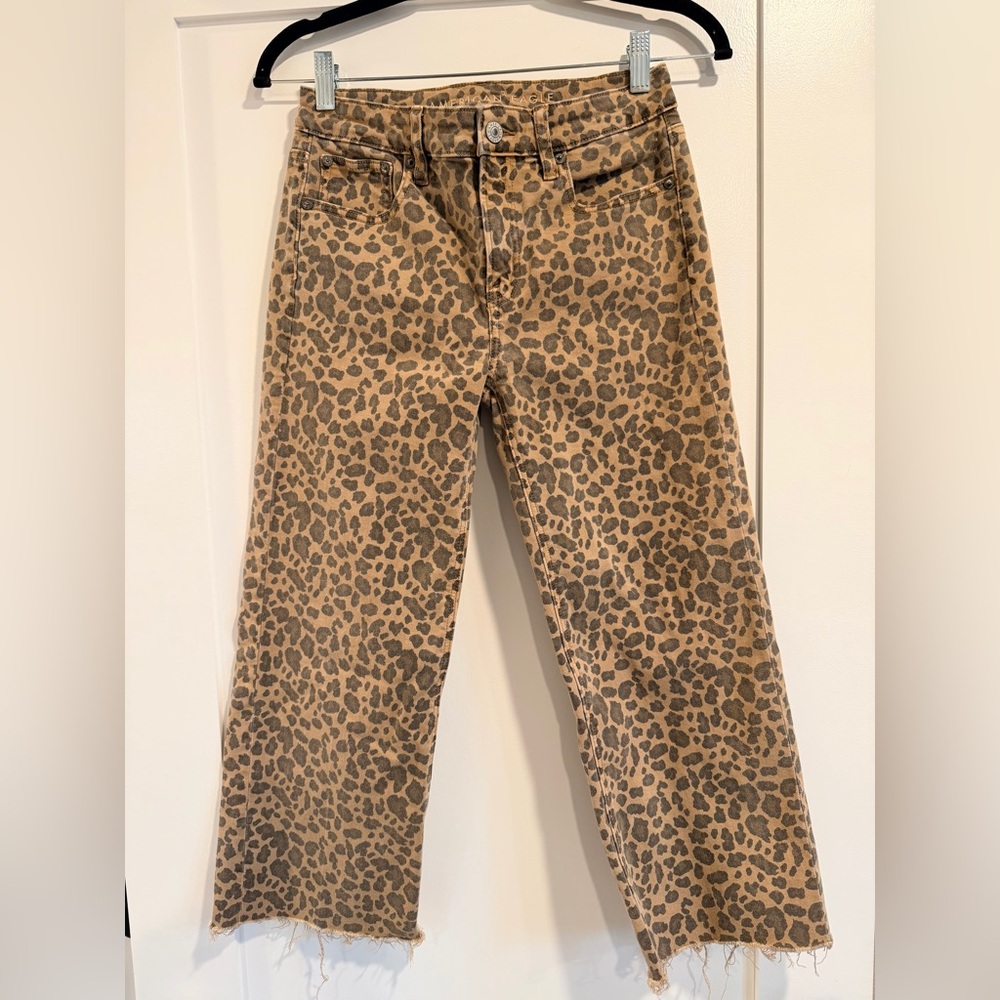 American Eagle Outfitters Leopard Print Straight Leg Jeans